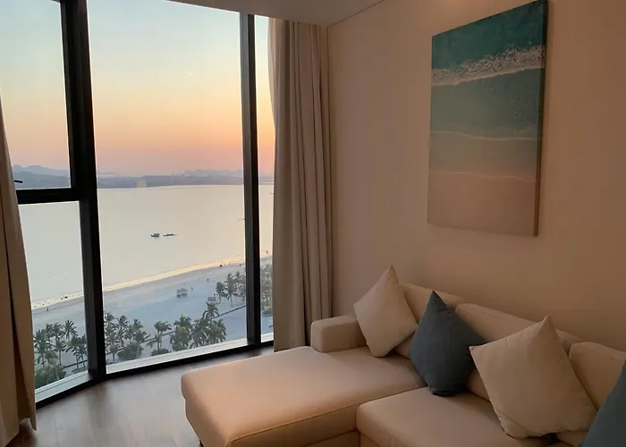Aparthotel By The Sea Bay Ha Long